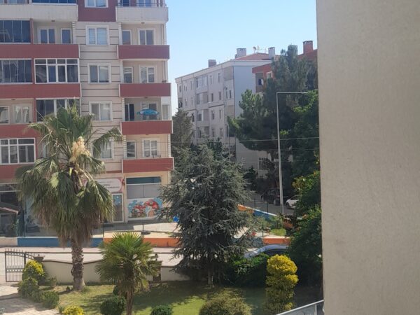 GELİBOLU YAZICIZADE MAHALLESİ SARMAŞIKLIDA 3+1 LÜX DAİRE