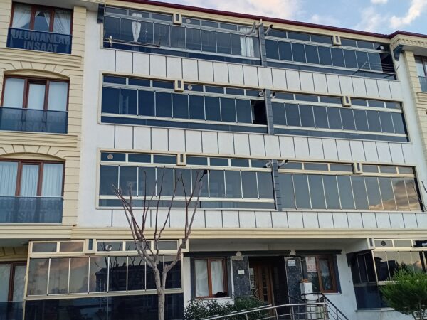 GELİBOLU GAZİ SÜLEYMAN PAŞA MAH.18 EVLER MEVKİİNDE 3+1 LÜX DAİRE